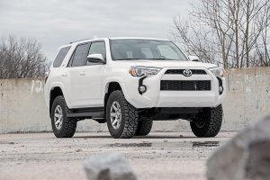 Toyota 4Runner Suspension Lift Kit - Rough Country - 3 Inch - '10-'23